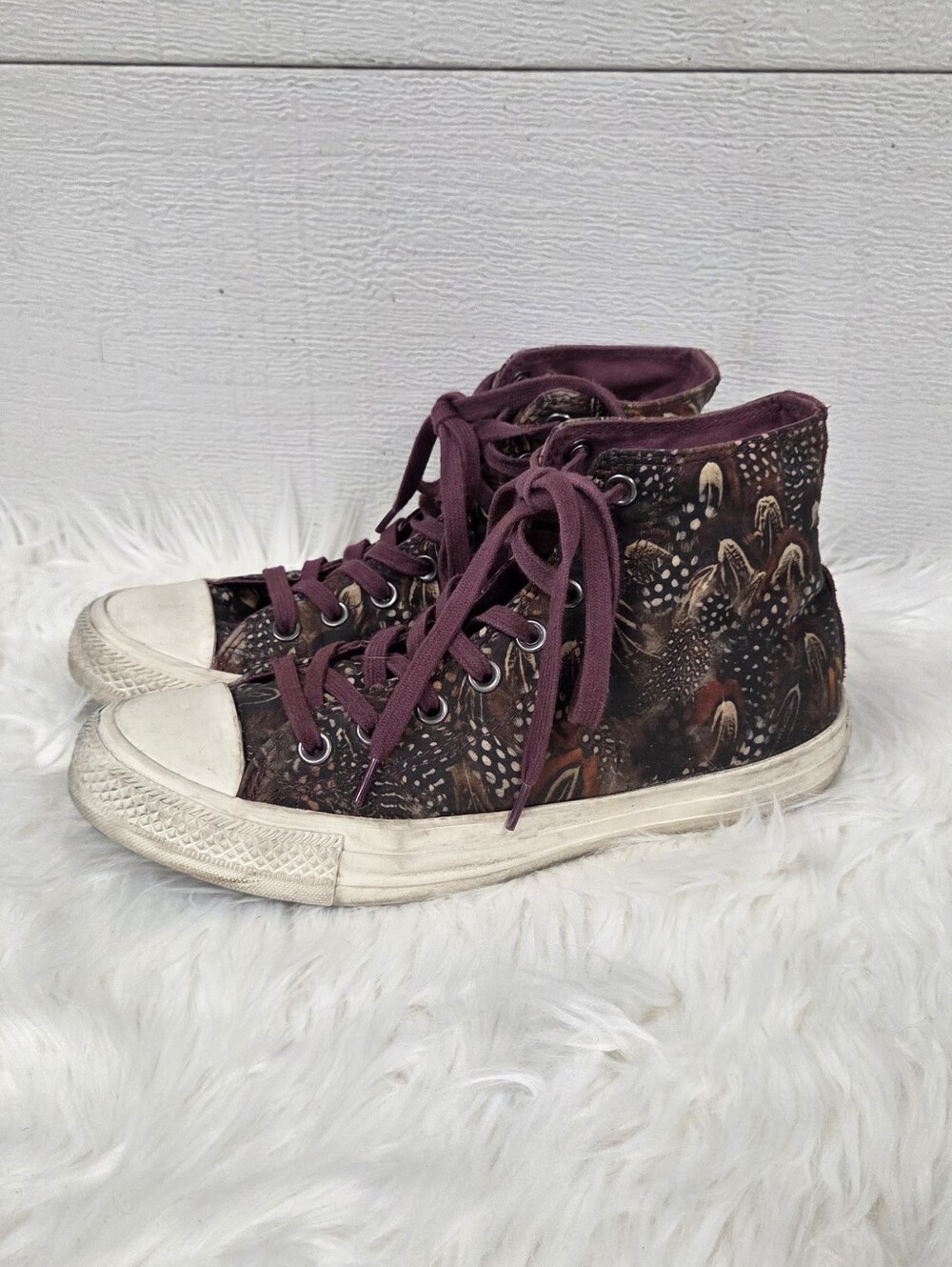 Converse High-Top Canvas Sneakers in Plum Feather Print 9 - Picture 2 of 13